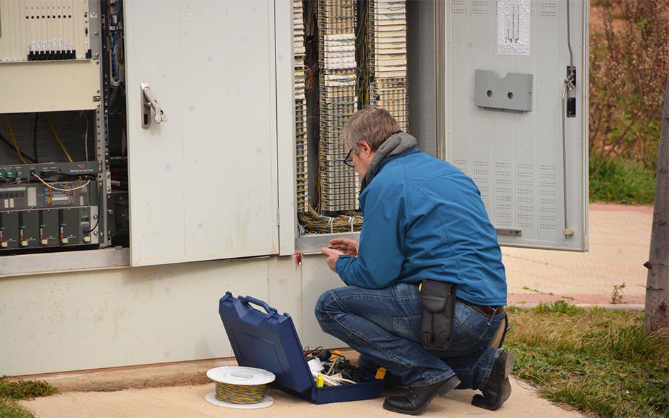 électricien de maintenance Follainville-Dennemont
